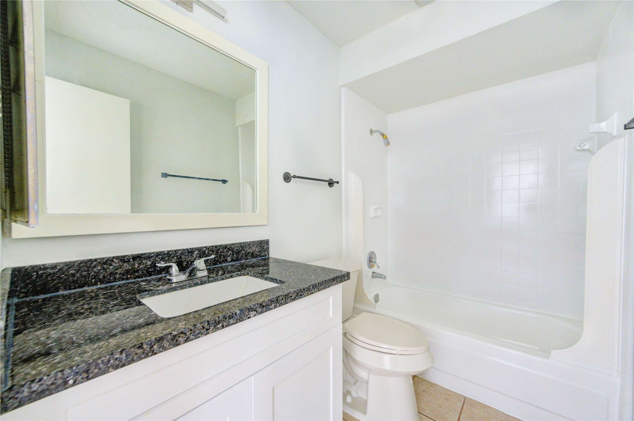 6401 Deihl Road, Unit 505 Houston, TX 77092 - Photo 23 of 35