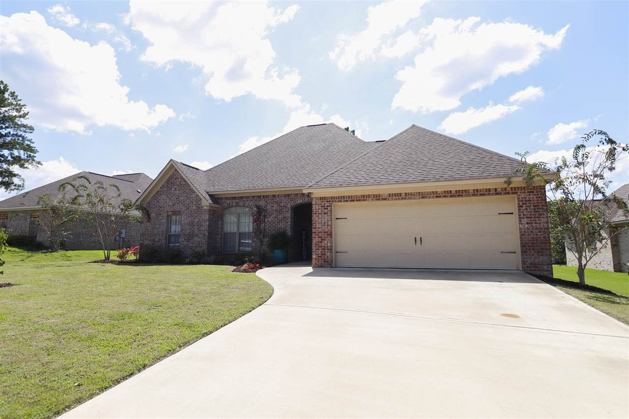 148 Hampton Place Madison, MS 39110 - Photo 1 of 45 Photo 1