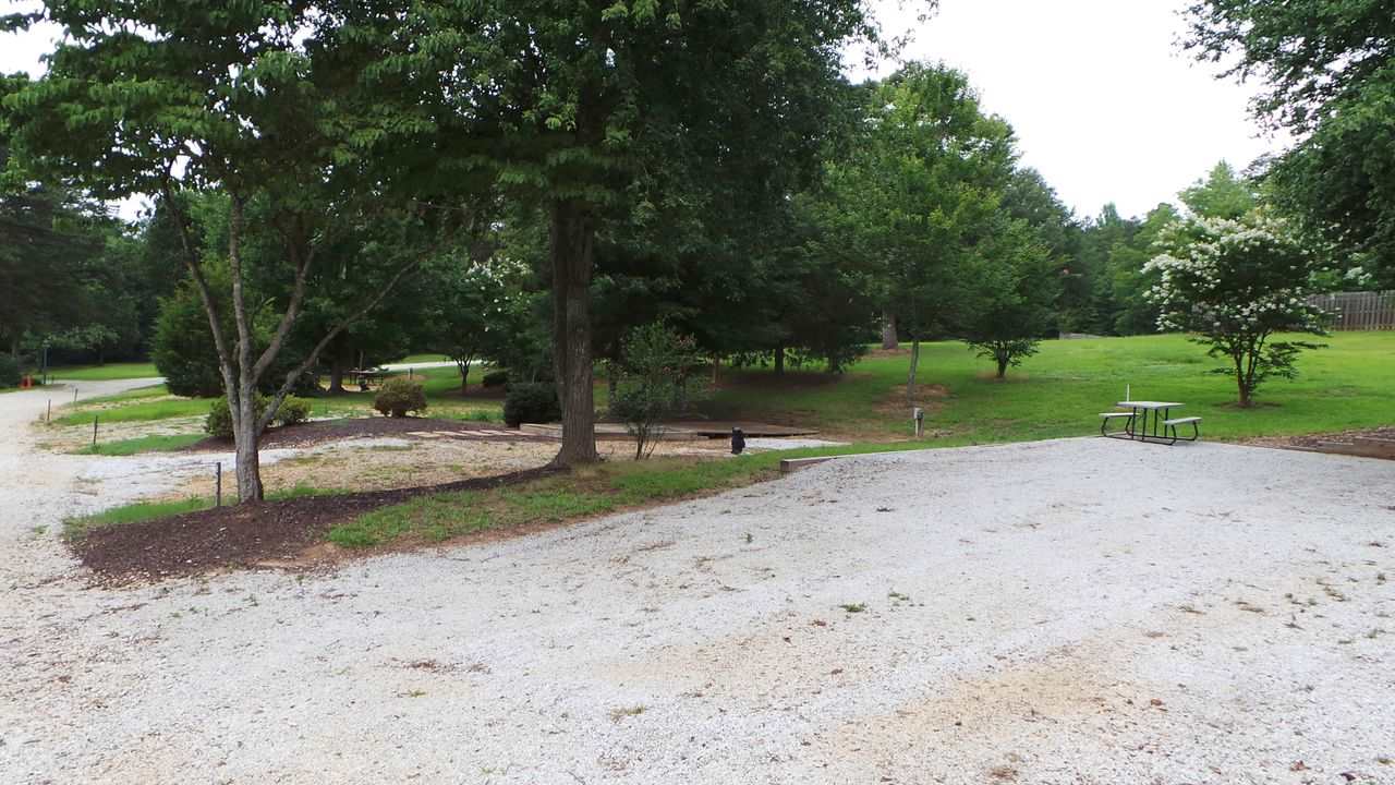 221 State Rd S-37-11 Fair Play, SC 29643 - Photo 14 of 24 Gallery Image 14