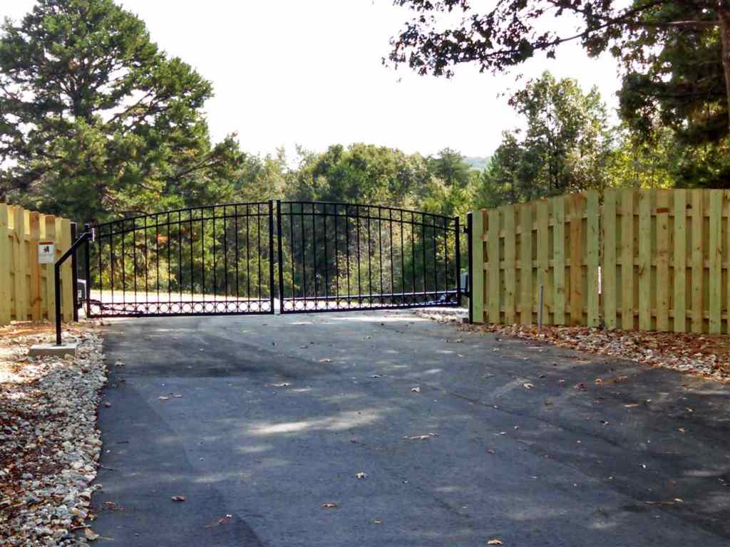 221 State Rd S-37-11 Fair Play, SC 29643 - Photo 2 of 24 Gallery Image 2