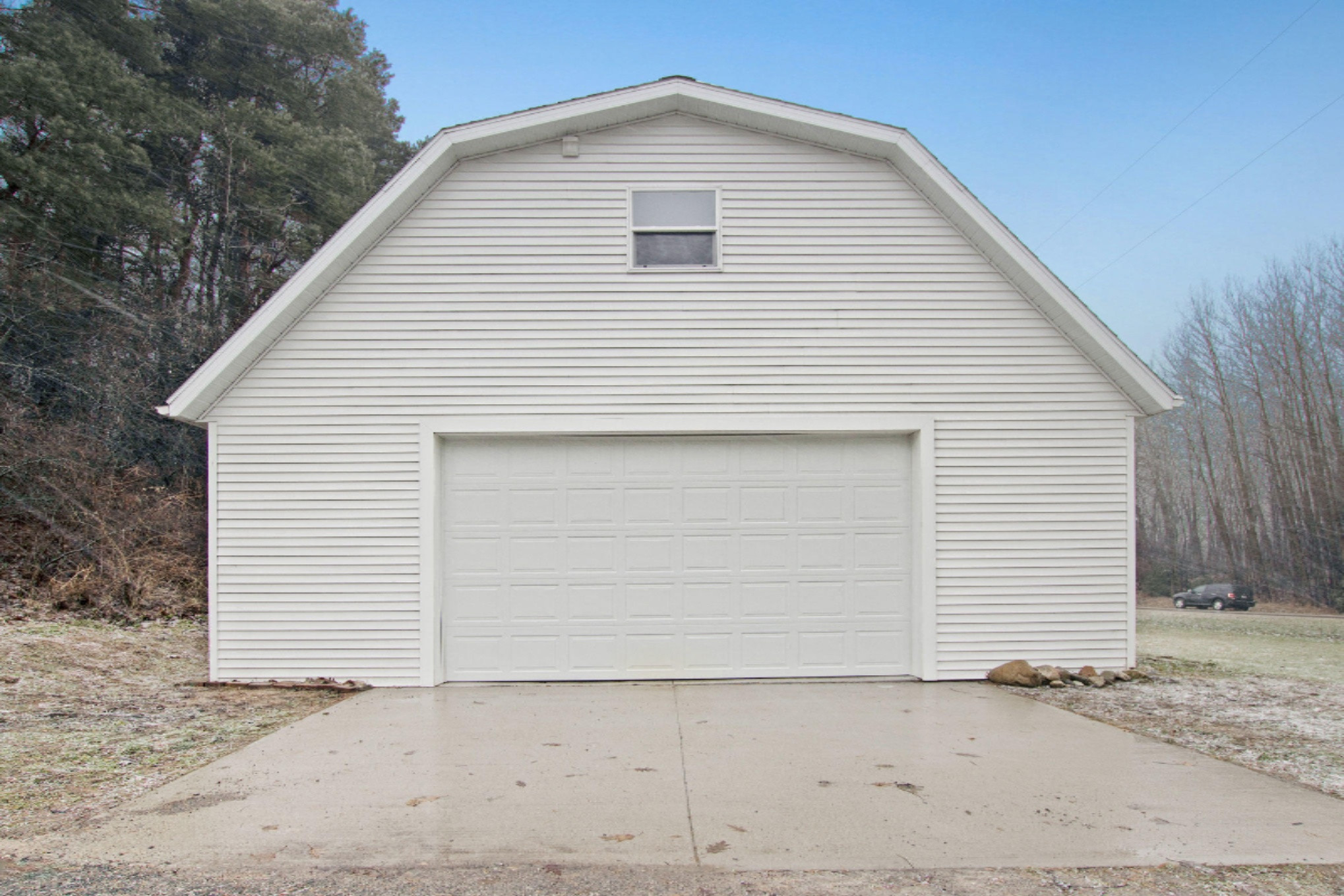 5659 South Stiles Road Ludington, MI 49431 - Photo 5 of 38 IMG_9222