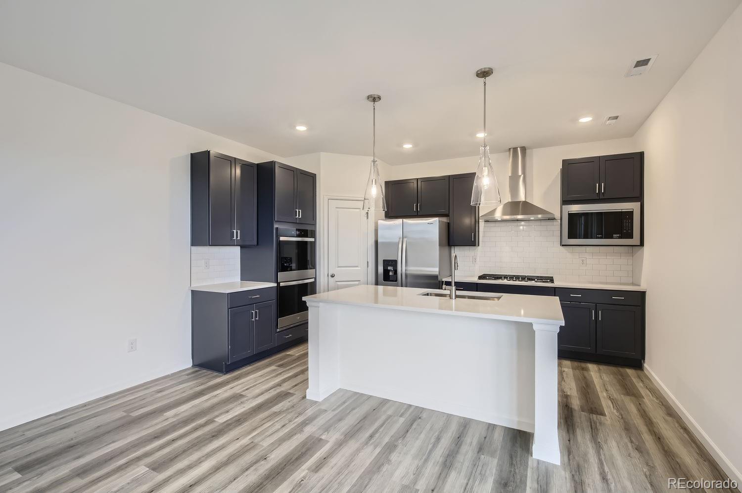 42950 Colonial Trail Elizabeth, CO 80107 - Photo 10 of 27