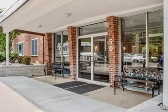 $4,200 | 50 Green Street, Unit 206, Brookline, MA 02446