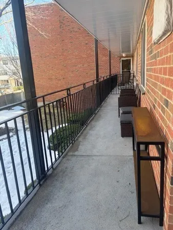 $4,200 | 50 Green Street, Unit 206, Brookline, MA 02446