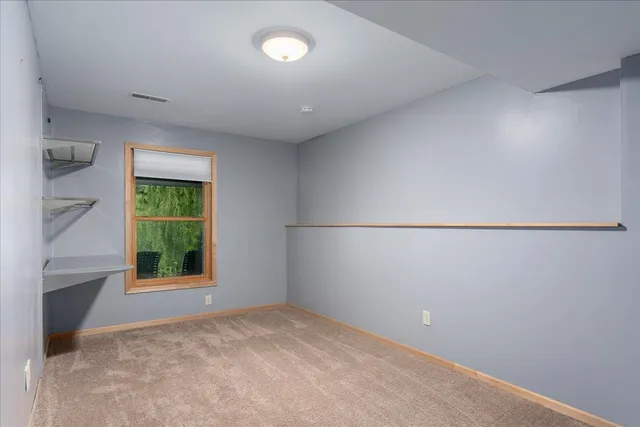 $550,000 | 2513 Burl Oak Curve, Hudson, WI 54016