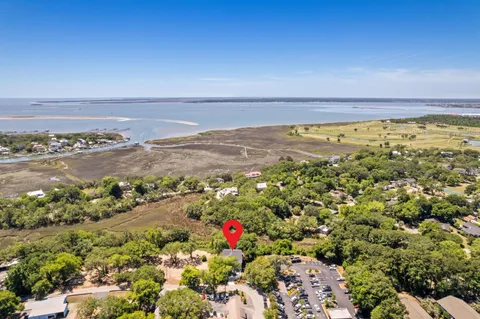 $2,390,000 | 19 Broadway Street, Mount Pleasant, SC 29464