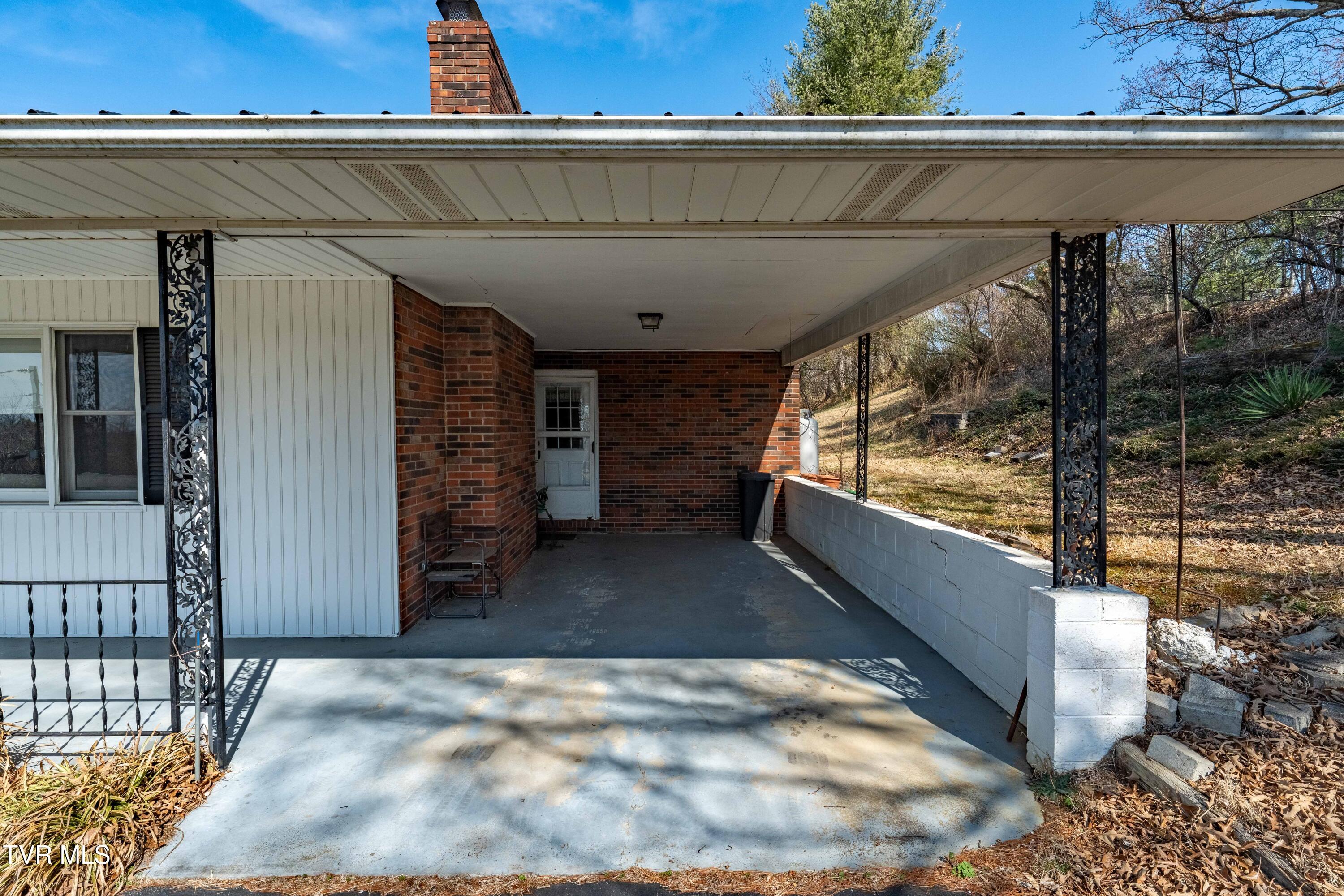 180 Huntland Road Jonesborough, TN 37659 - Photo 13 of 60 180 Huntland Road (21 of 75)