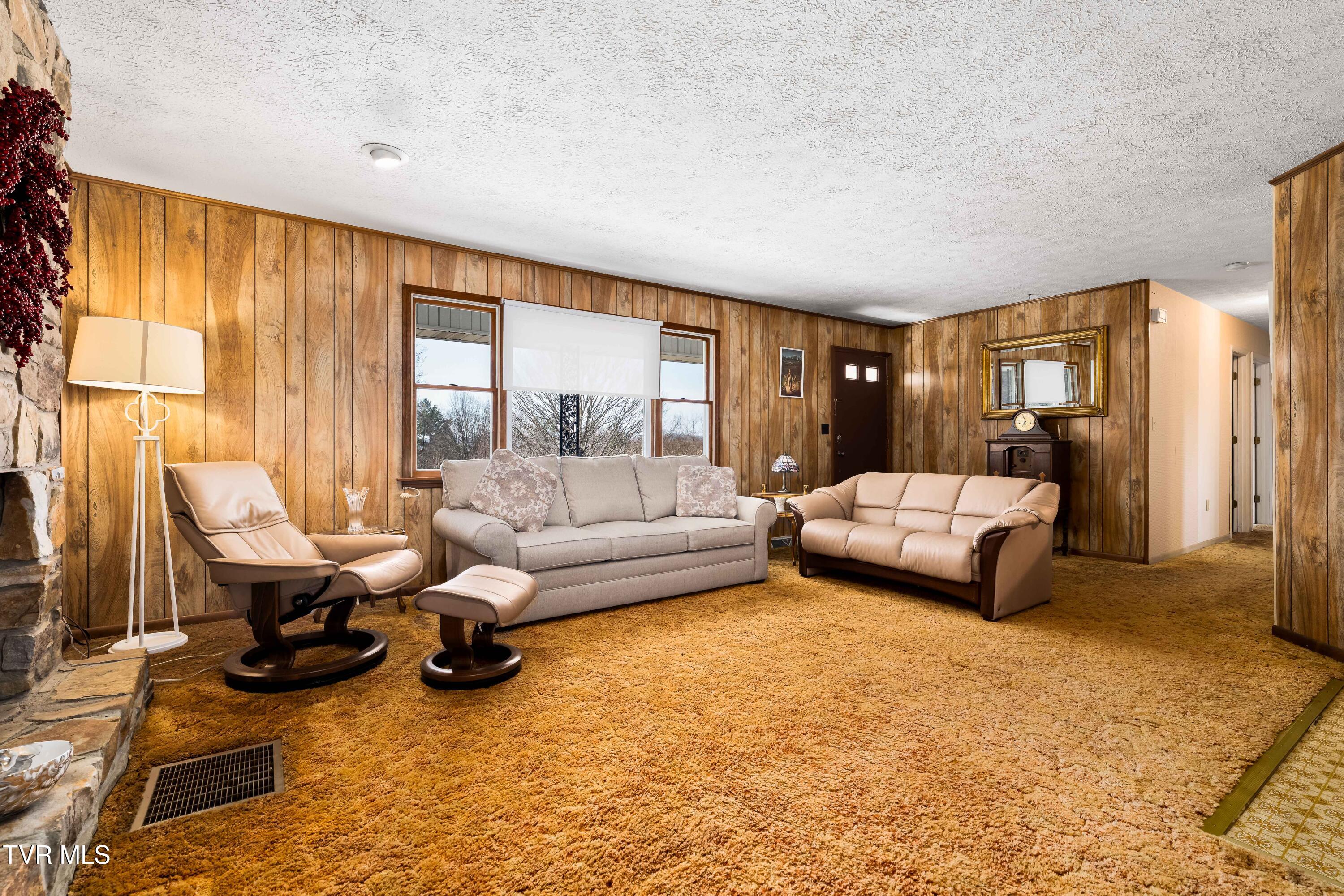 180 Huntland Road Jonesborough, TN 37659 - Photo 27 of 60 180 Huntland Road (45 of 75)