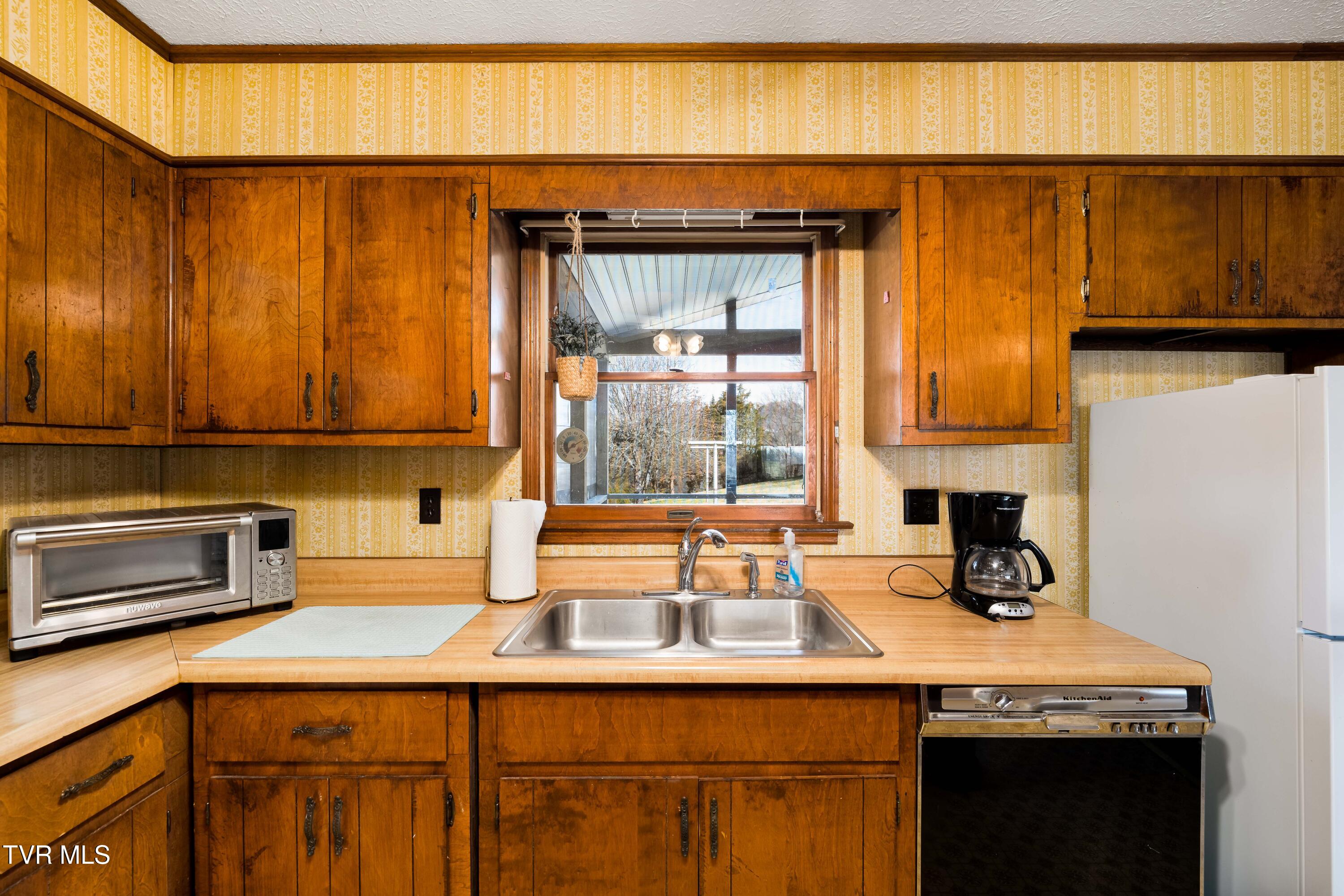 180 Huntland Road Jonesborough, TN 37659 - Photo 33 of 60 180 Huntland Road (52 of 75)