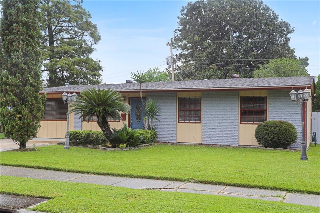 1921 Cooper Road Gretna, LA 70056 - Photo 1 of 15