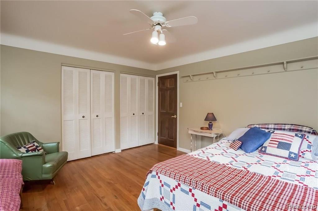 99 Perrydale Street Rochester Hills, MI 48306 - Photo 17 of 40