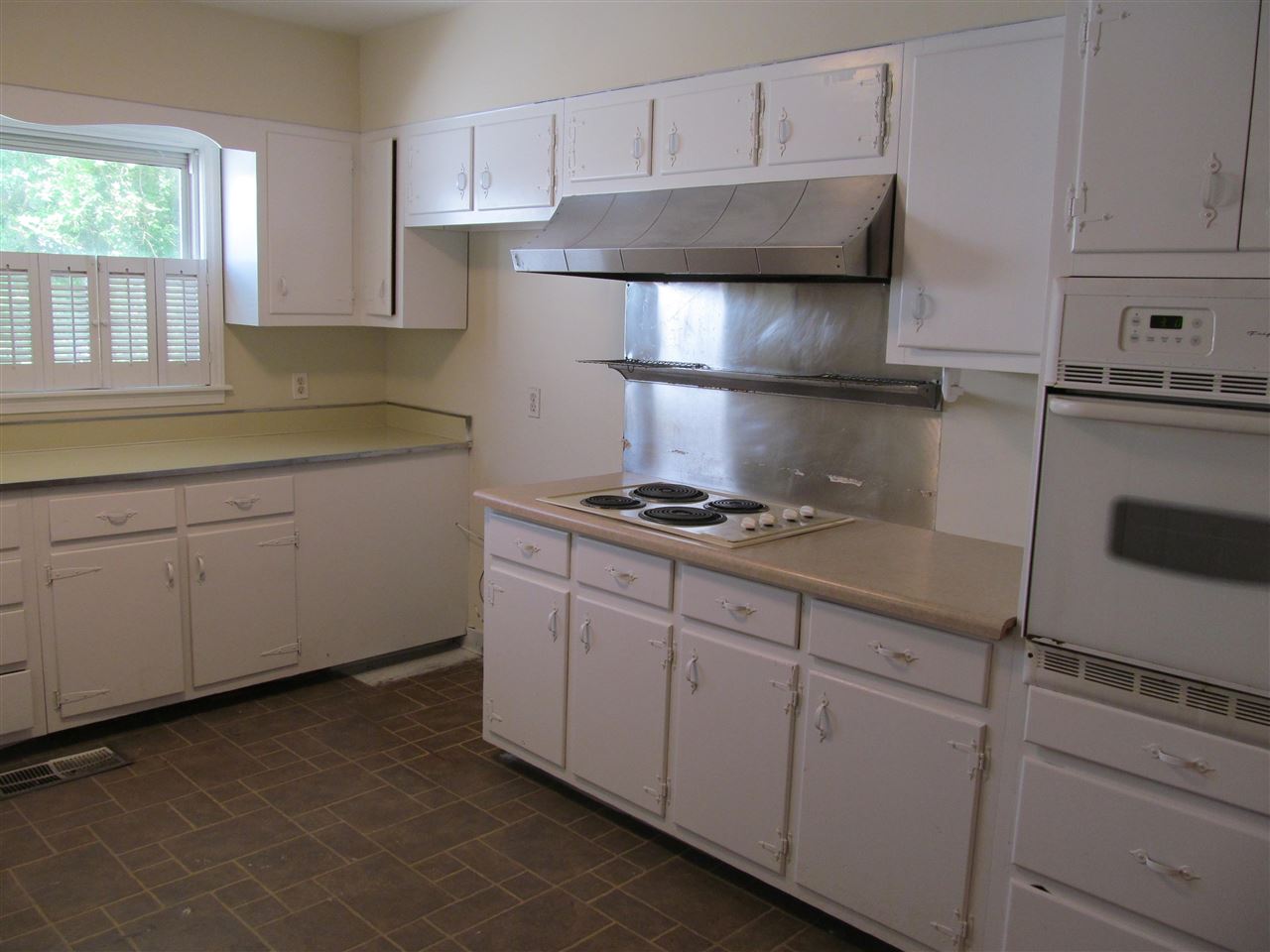 4336 Jamerson Road Memphis, TN 38122 - Photo 8 of 23