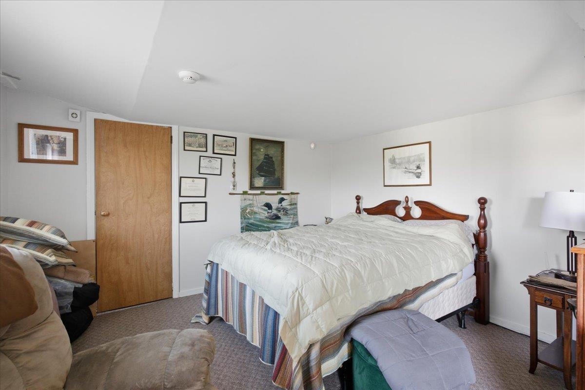 1253 Old West Road Arlington, VT 05250 - Photo 29 of 38