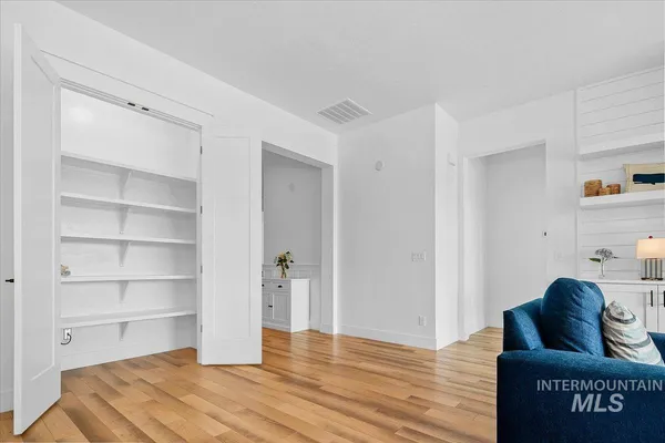 $915,000 | 1381 North Laconia Avenue, Eagle, ID 83616