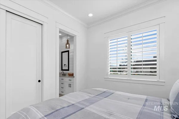 $915,000 | 1381 North Laconia Avenue, Eagle, ID 83616