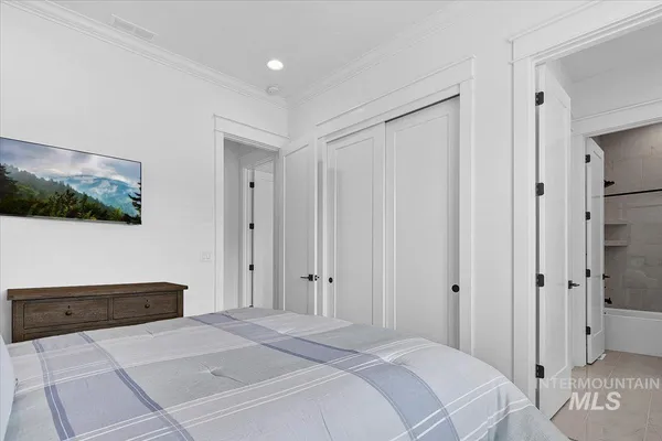 $915,000 | 1381 North Laconia Avenue, Eagle, ID 83616