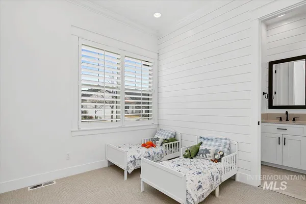 $915,000 | 1381 North Laconia Avenue, Eagle, ID 83616