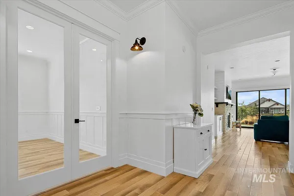 $915,000 | 1381 North Laconia Avenue, Eagle, ID 83616