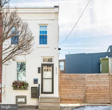 $2,300 | 2547 Collins Street, Philadelphia, PA 19125