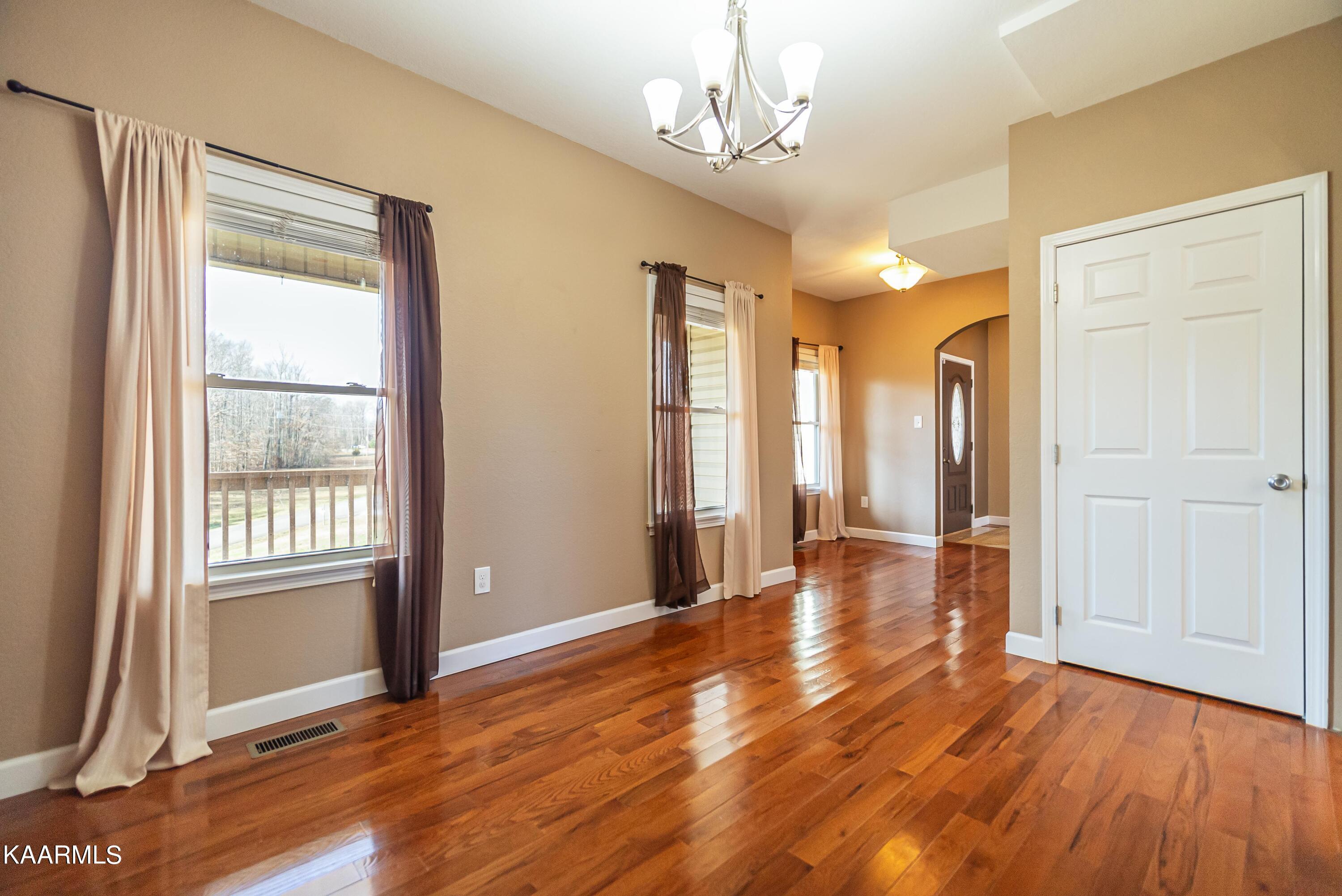 217 Emory View Road Lancing, TN 37770 - Photo 18 of 39 Interior-1