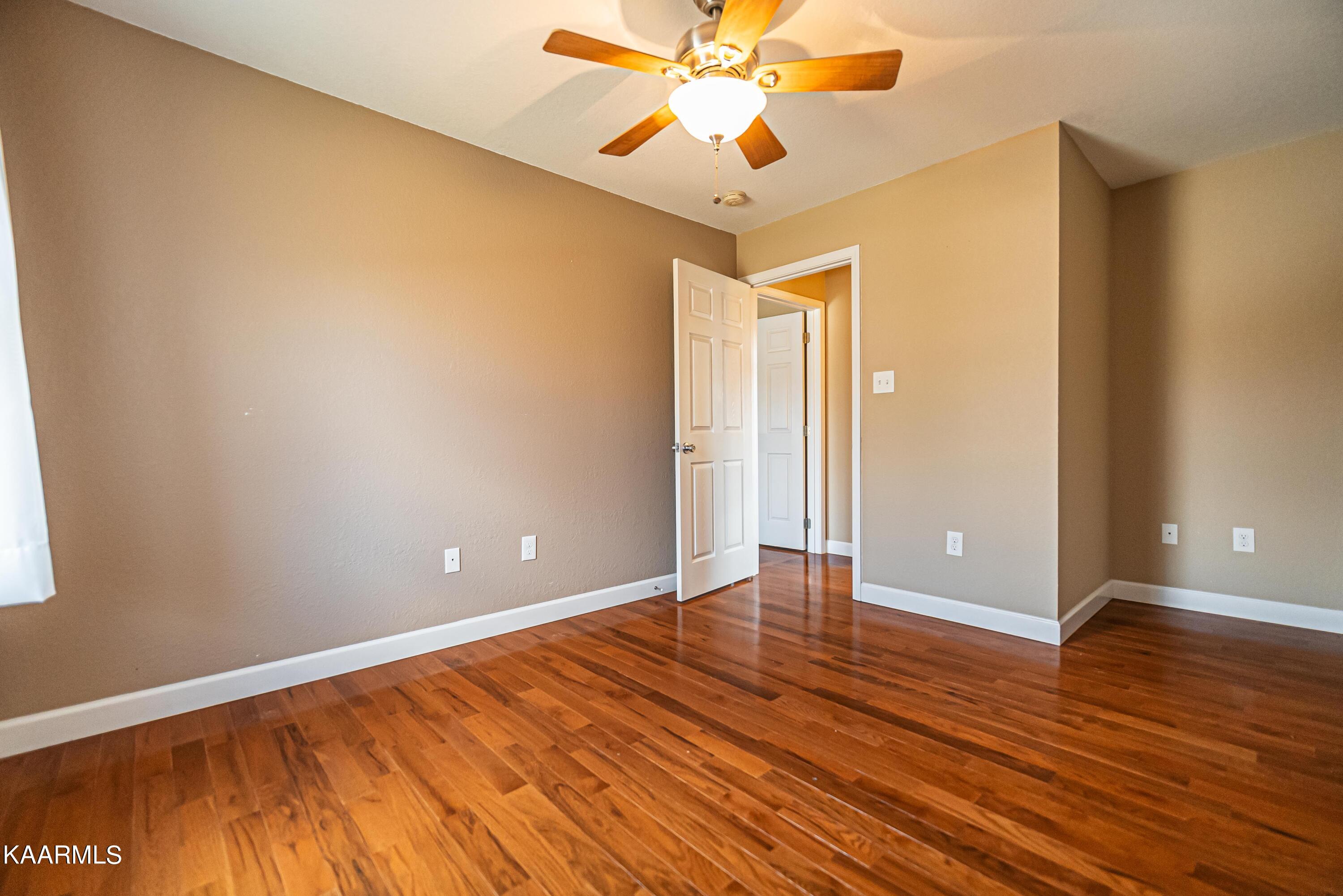 217 Emory View Road Lancing, TN 37770 - Photo 29 of 39 Interior-21