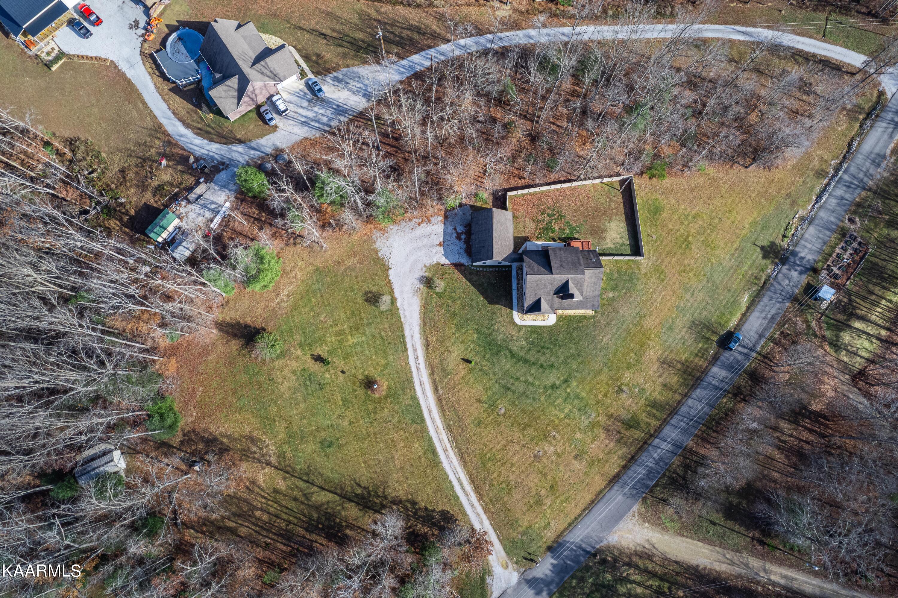 217 Emory View Road Lancing, TN 37770 - Photo 4 of 39 Photo-2