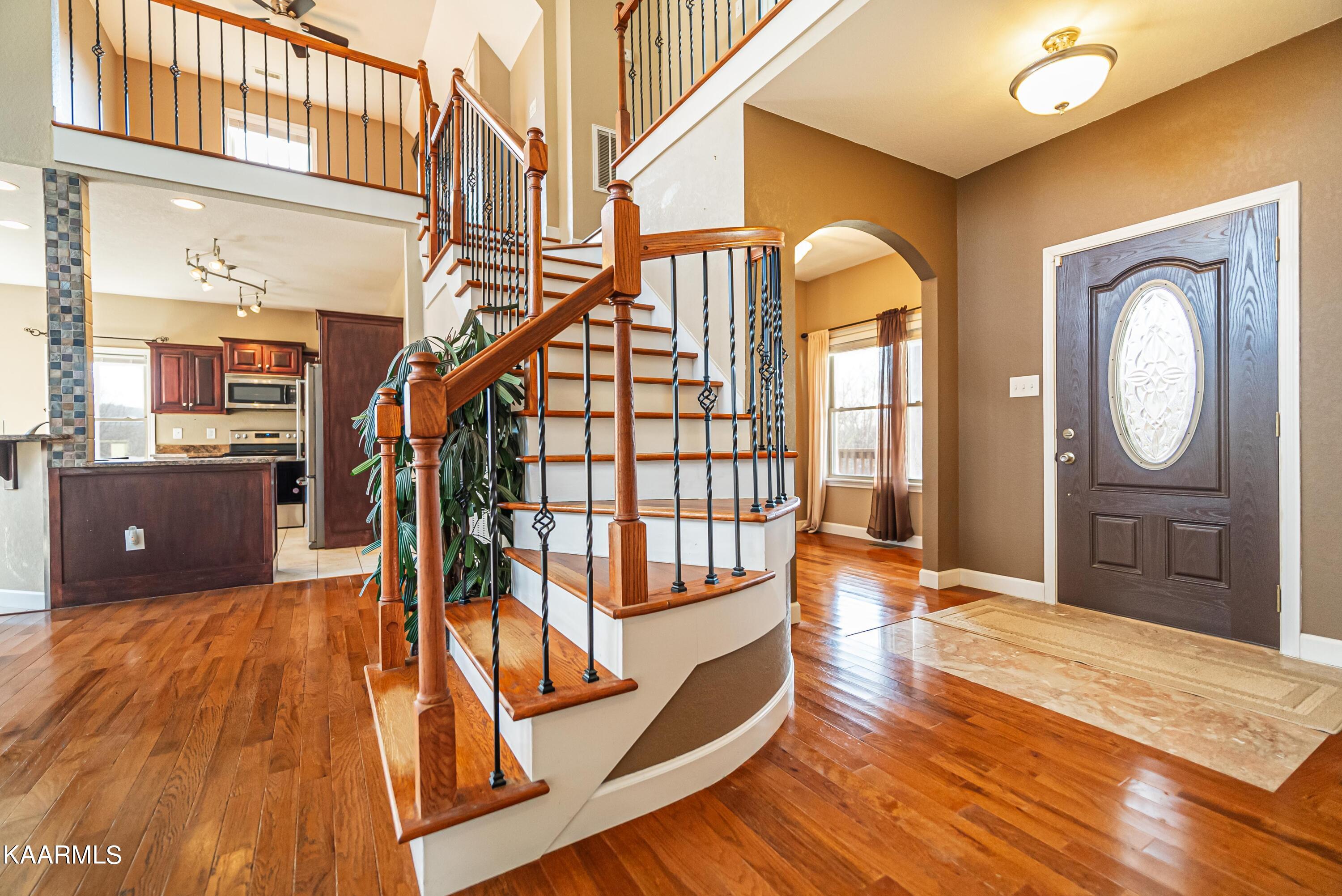 217 Emory View Road Lancing, TN 37770 - Photo 9 of 39 Interior-25