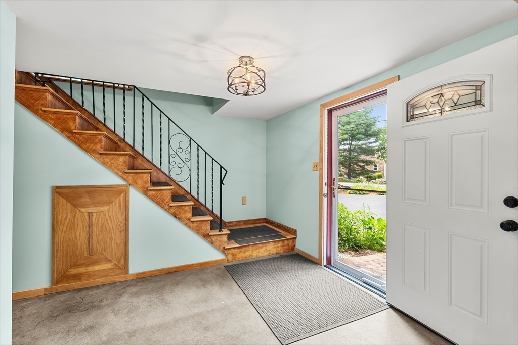 71 Garrison Road Chelmsford, MA 01824 - Photo 23 of 39