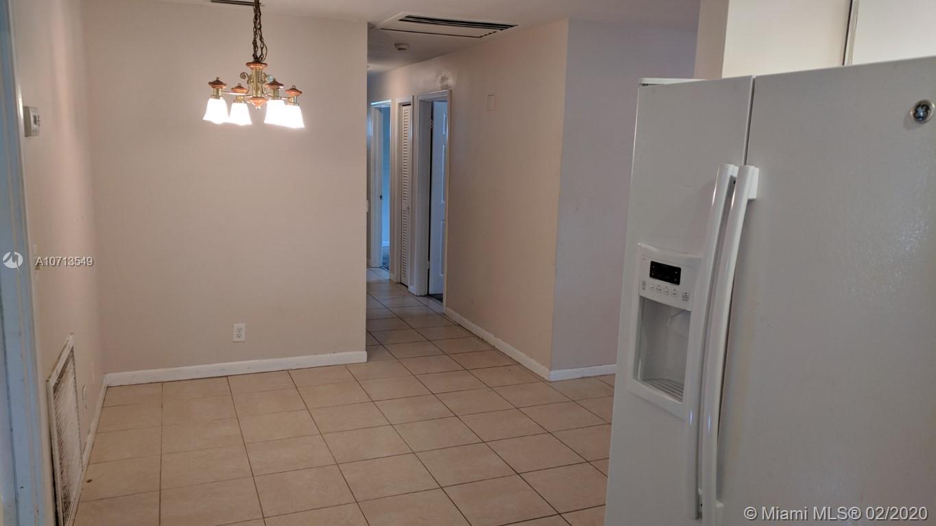 4919 Jefferson Road Delray Beach, FL 33445 - Photo 4 of 16