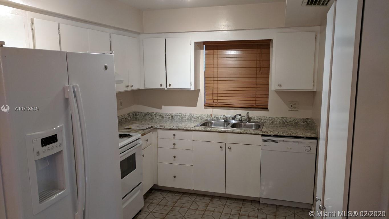 4919 Jefferson Road Delray Beach, FL 33445 - Photo 5 of 16