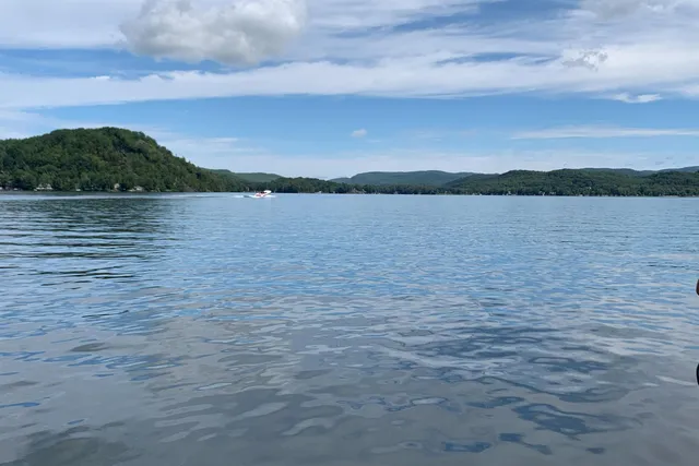 $829,900 | 95 Rockview Road, Castleton, VT 05735