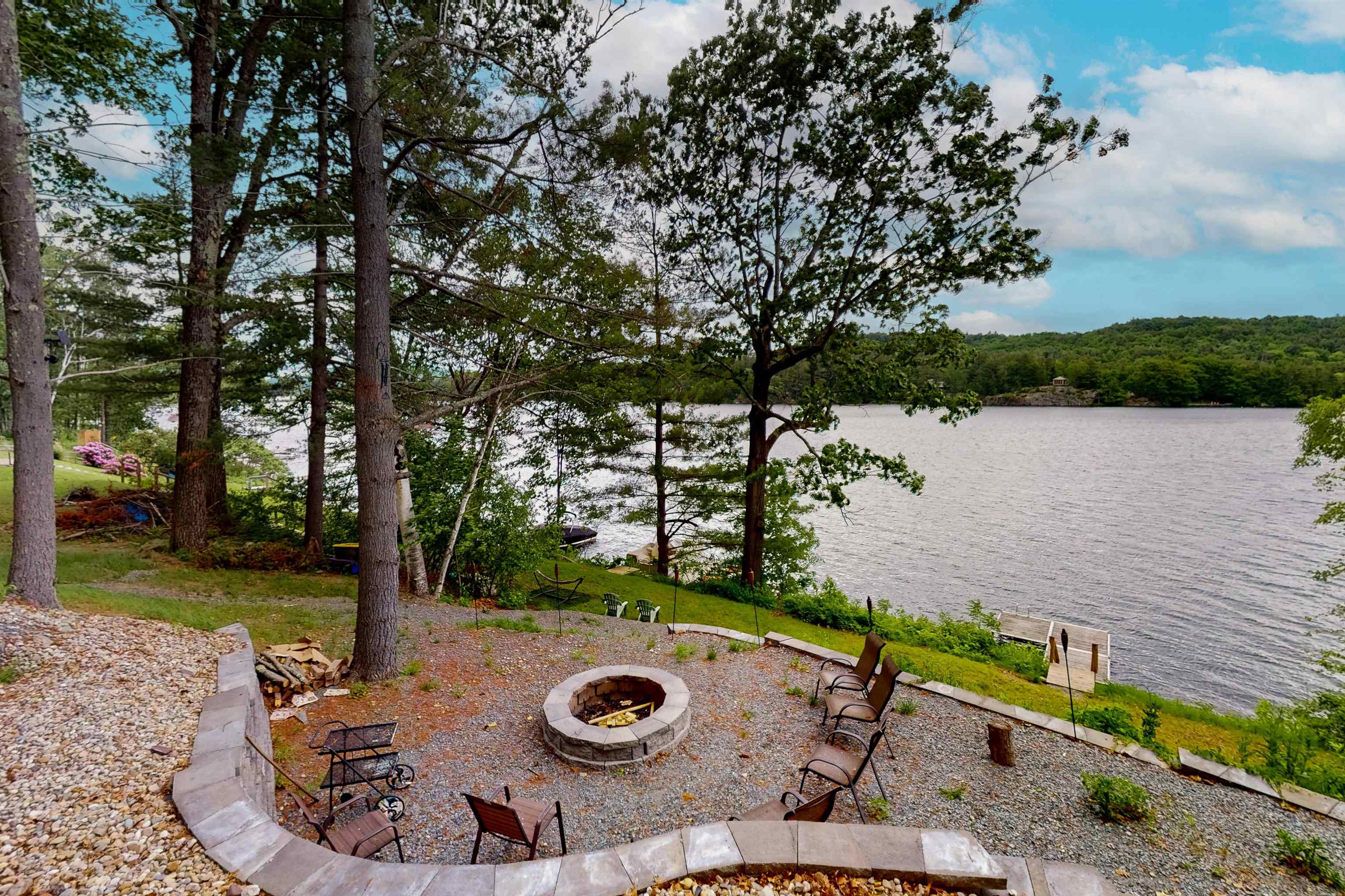 95 Rockview Road Castleton, VT 05735 - Photo 4 of 28