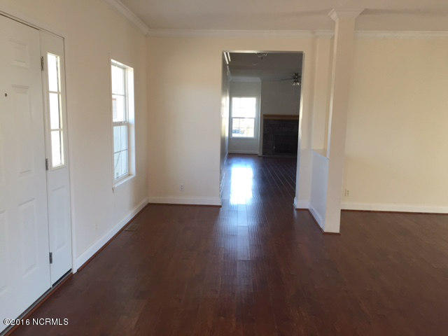 300 Okeechobee Road Wilmington, NC 28412 - Photo 2 of 20 Listing 2
