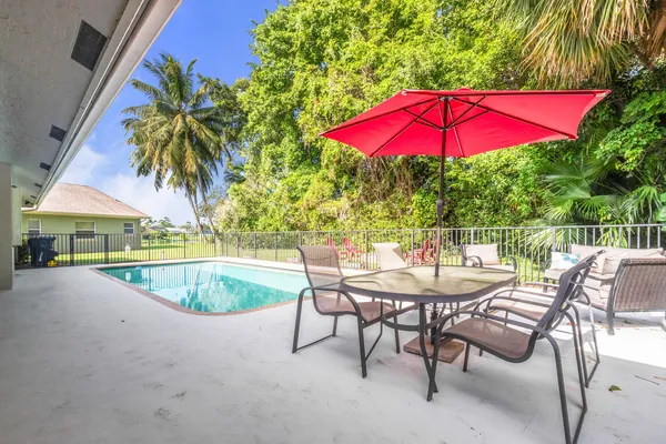 $4,000 | 691 Foresteria Avenue, Wellington, FL 33414