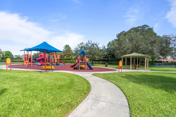 $4,000 | 691 Foresteria Avenue, Wellington, FL 33414