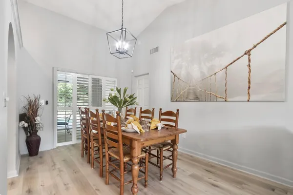 $4,000 | 691 Foresteria Avenue, Wellington, FL 33414