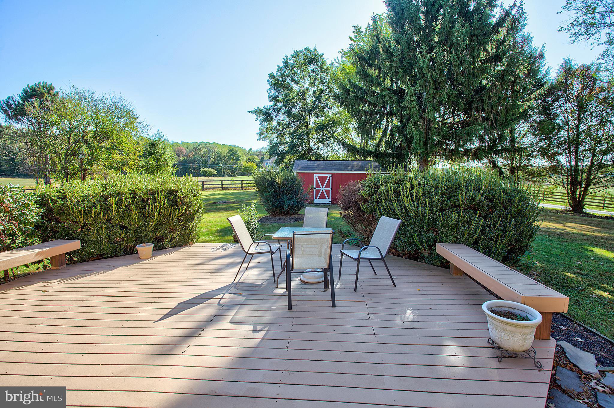 16962 Hamilton Station Road Paeonian Springs, VA 20129 - Photo 35 of 50 Rear trex deck