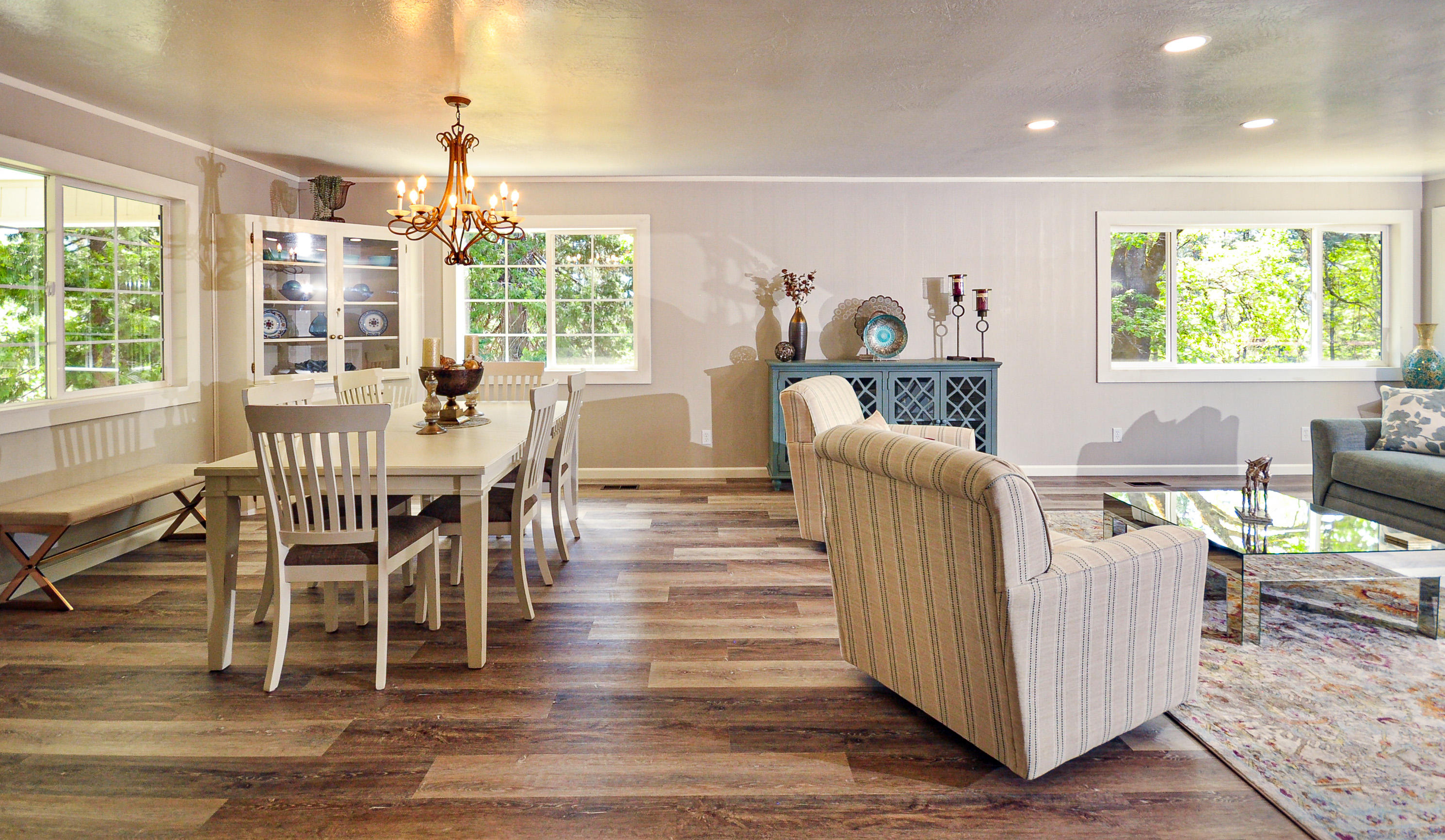401 West Intervale Road Grants Pass, OR 97527 - Photo 18 of 51 New LVP flooring through-out all of the main living area.