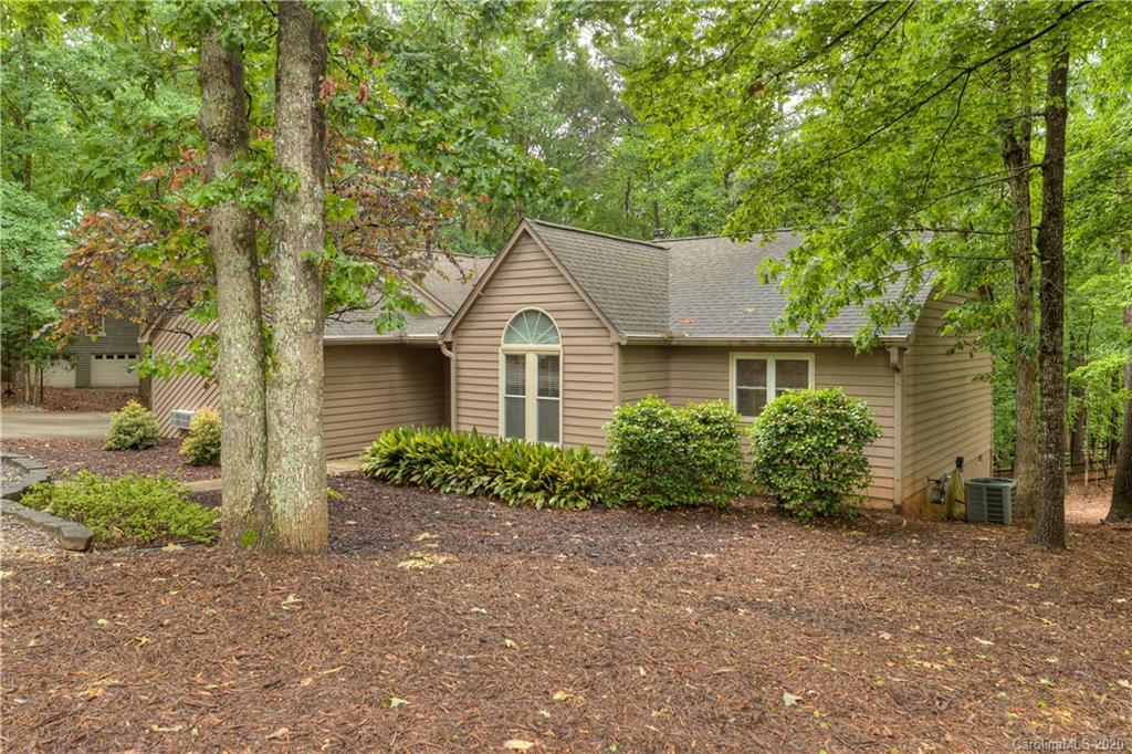 2125 Marquesas Avenue Tega Cay, SC 29708 - Photo 2 of 34