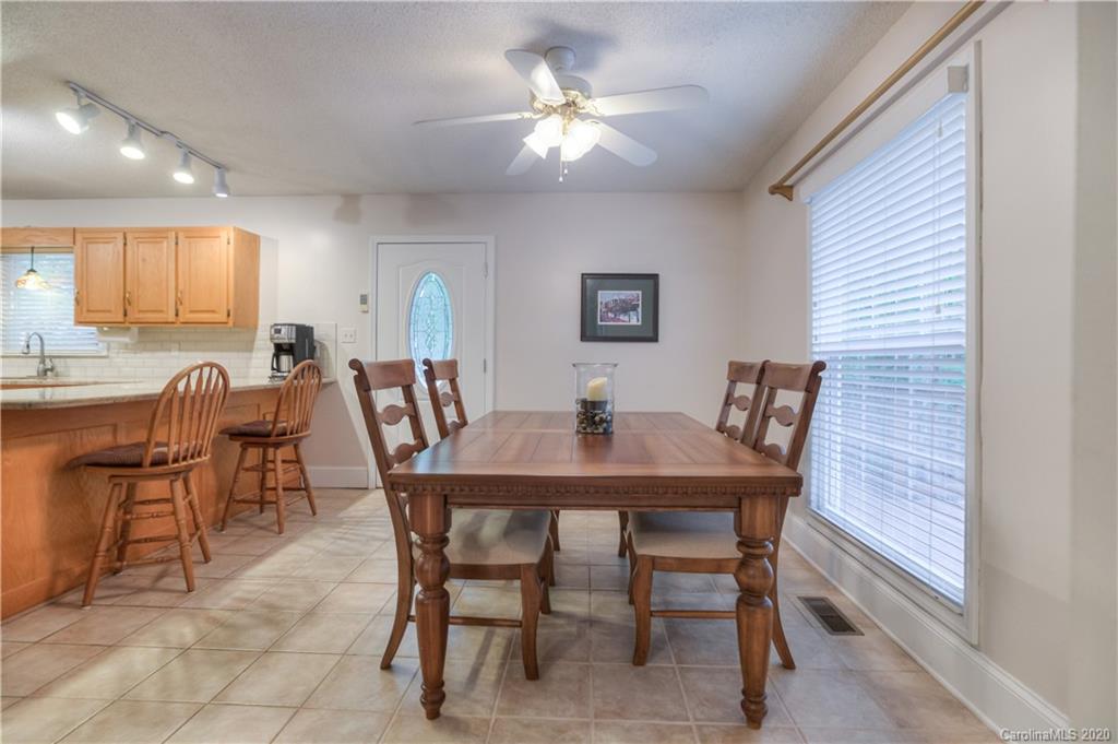 2125 Marquesas Avenue Tega Cay, SC 29708 - Photo 11 of 34