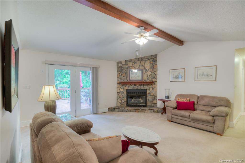 2125 Marquesas Avenue Tega Cay, SC 29708 - Photo 4 of 34