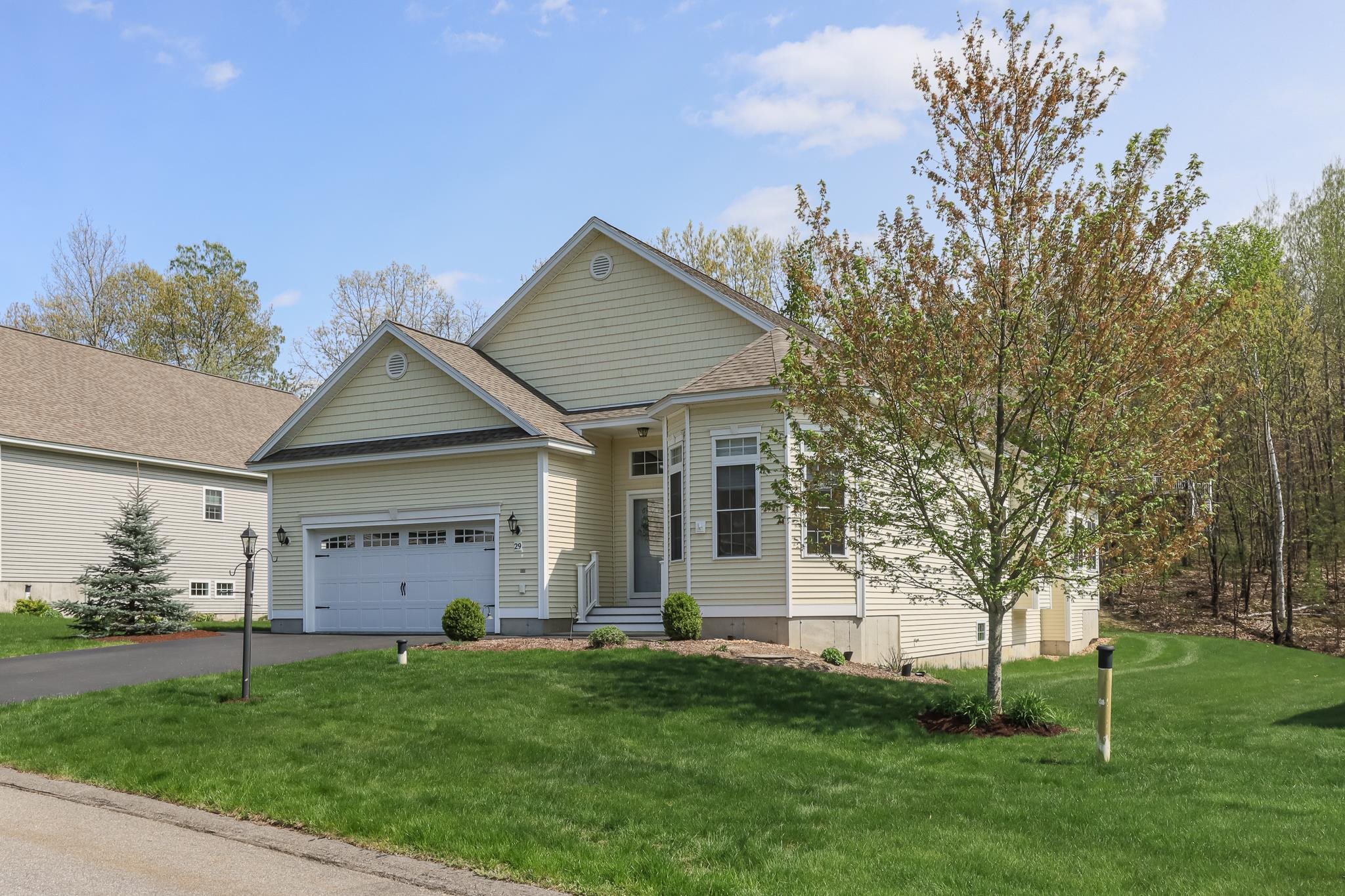 29 Quarry Road, Unit 81 Londonderry, NH 03053 - Photo 1 of 35