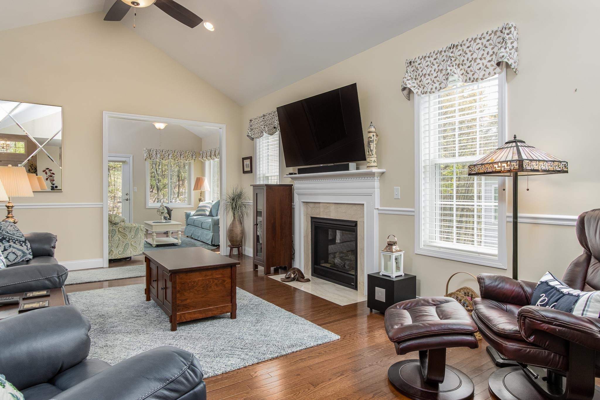 29 Quarry Road, Unit 81 Londonderry, NH 03053 - Photo 13 of 35