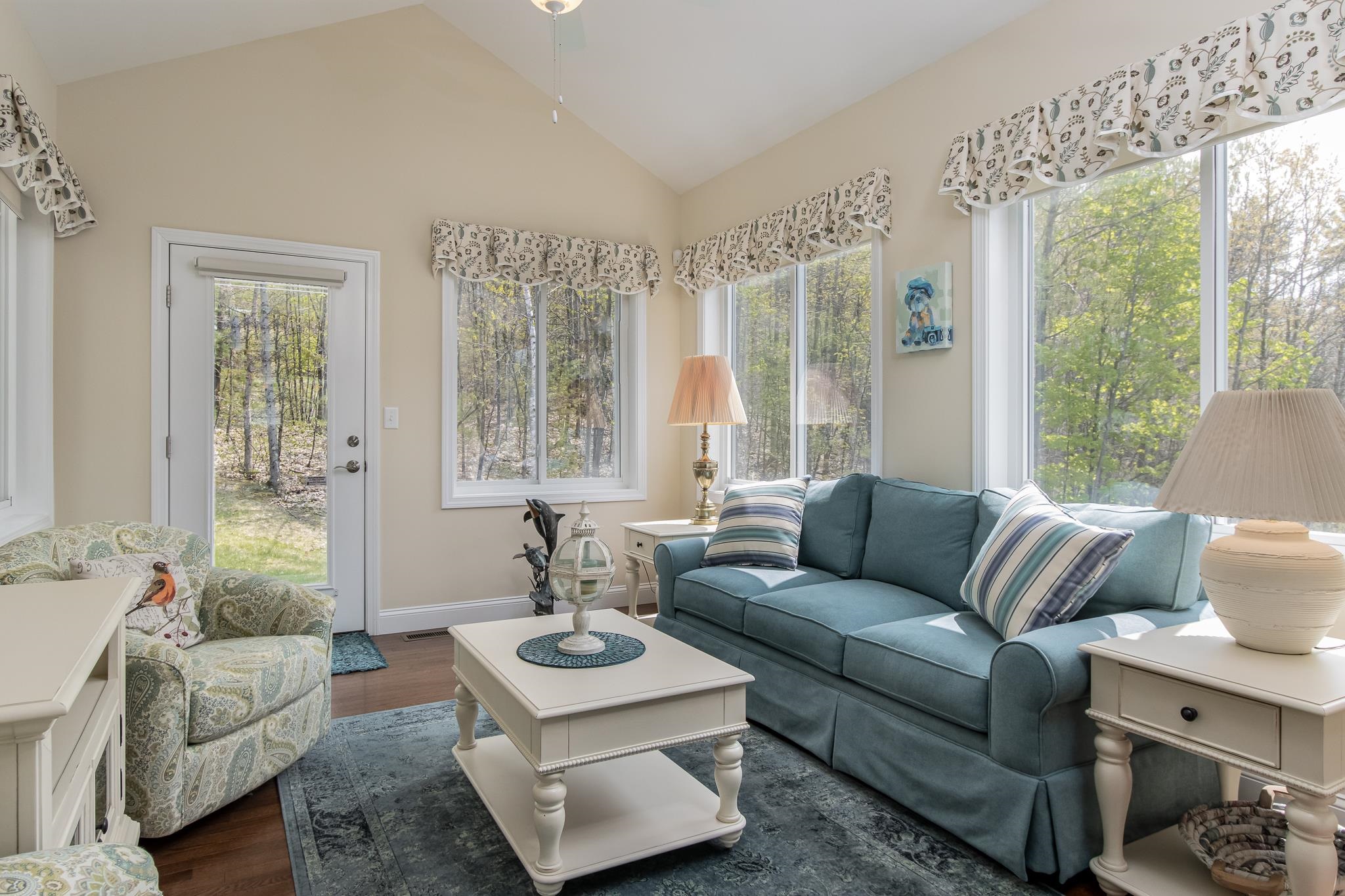 29 Quarry Road, Unit 81 Londonderry, NH 03053 - Photo 19 of 35