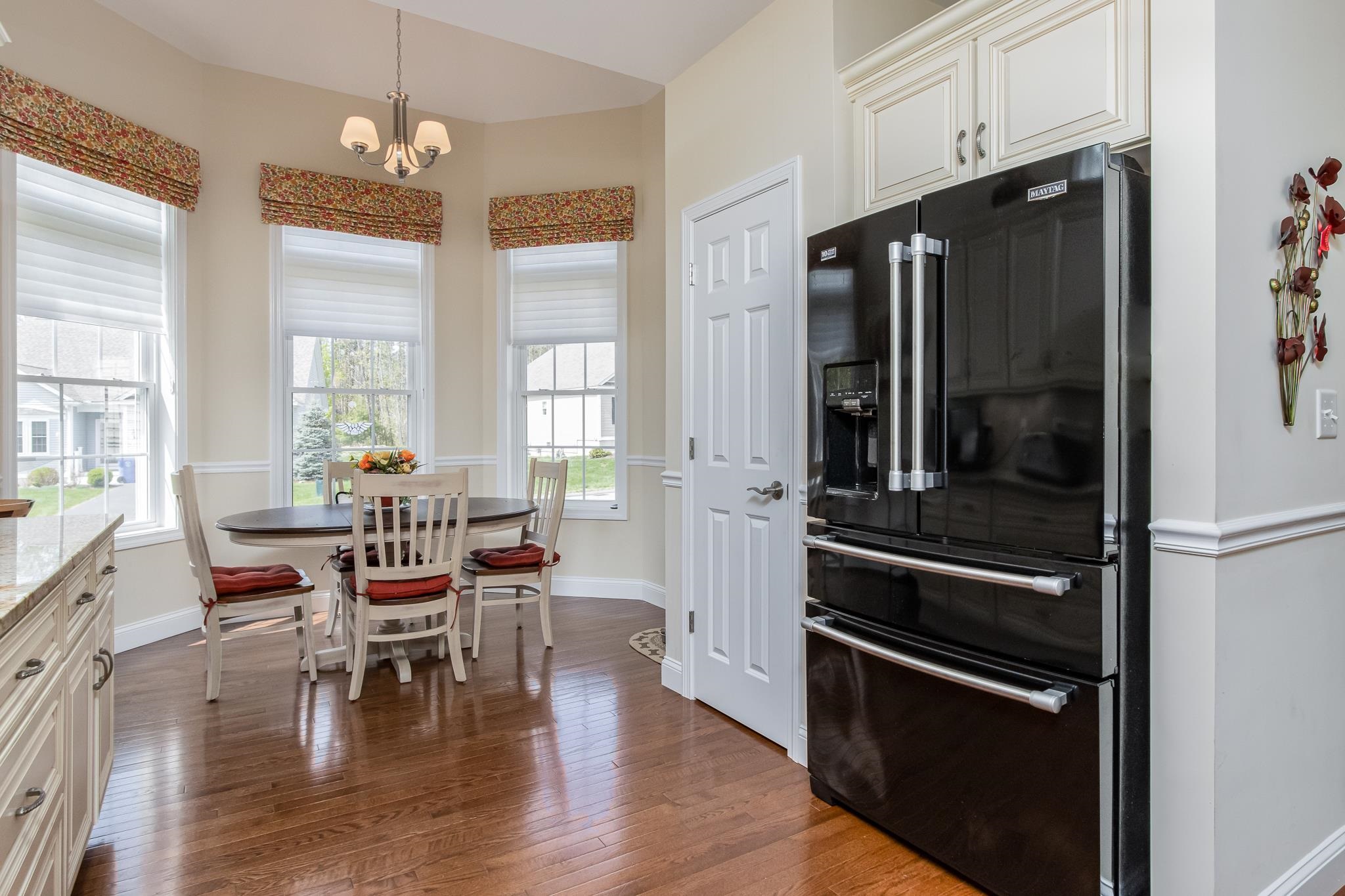 29 Quarry Road, Unit 81 Londonderry, NH 03053 - Photo 5 of 35