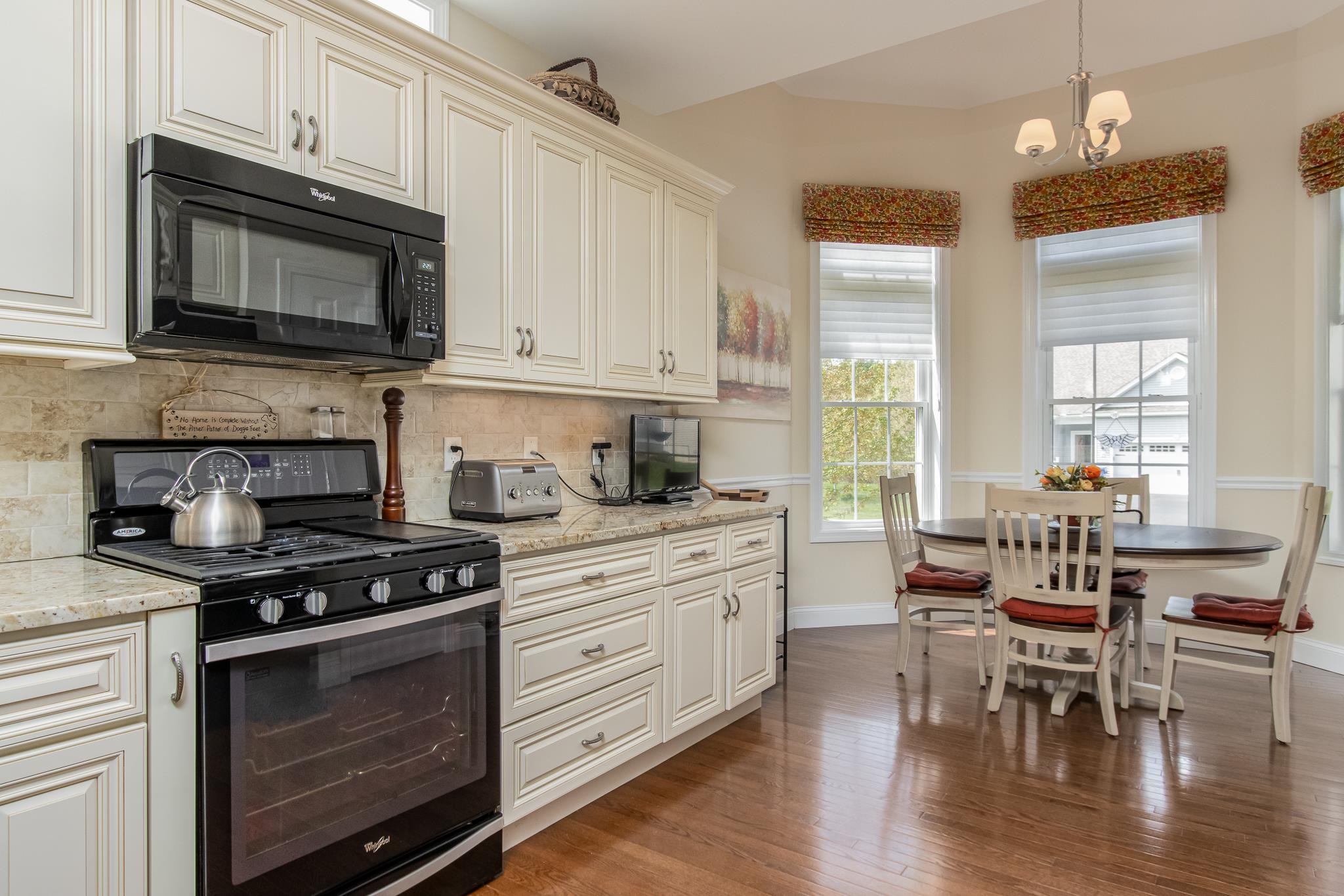 29 Quarry Road, Unit 81 Londonderry, NH 03053 - Photo 8 of 35