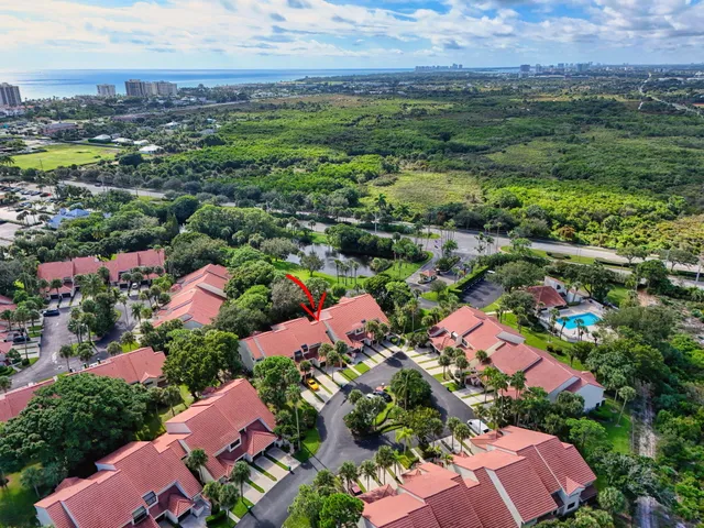 $435,000 | 204 Sea Oats Drive, Unit C, Juno Beach, FL 33408