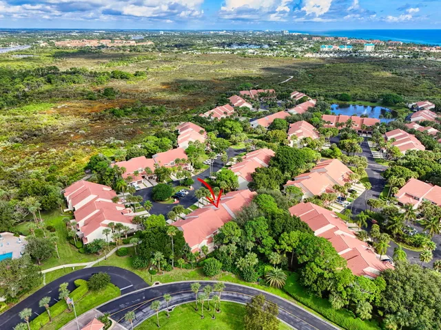 $435,000 | 204 Sea Oats Drive, Unit C, Juno Beach, FL 33408