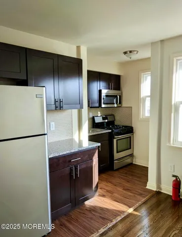 $2,295 | 320 8th Avenue, Unit 6, Asbury Park, NJ 07712