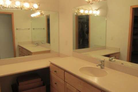 7369 Townline Road Bridgeport, MI 48722 - Photo 18 of 48 20404408-17.JPG